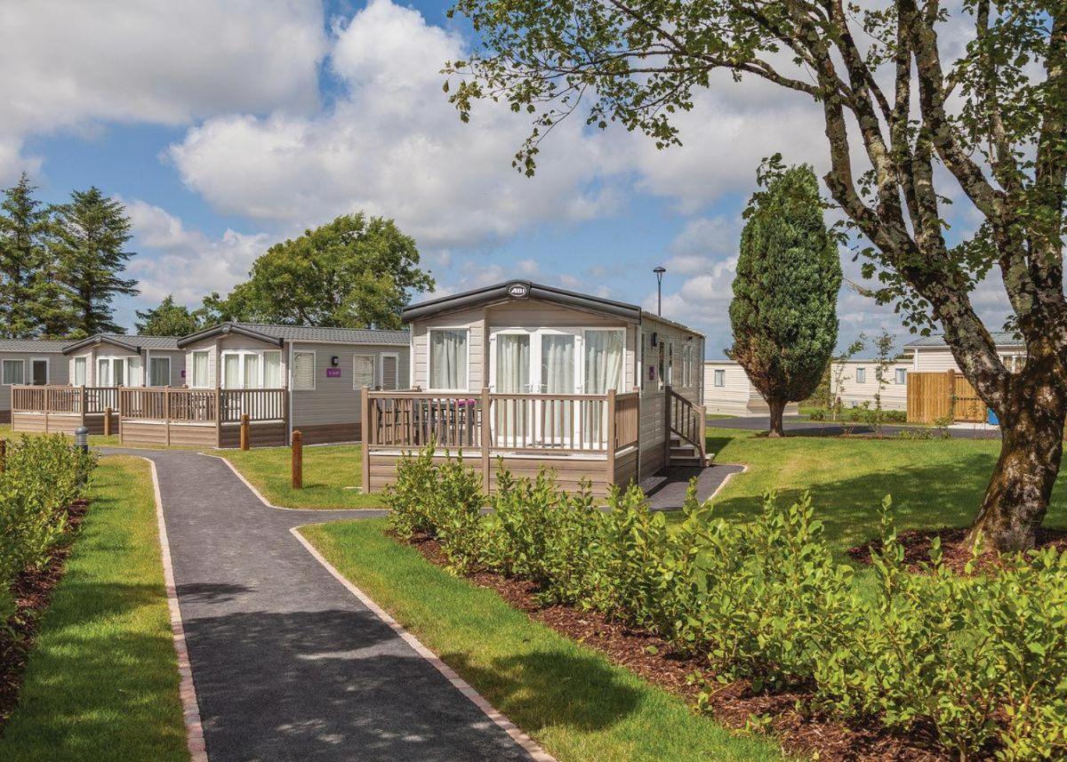 Piran Meadows Resort Newquay  Bagian luar foto
