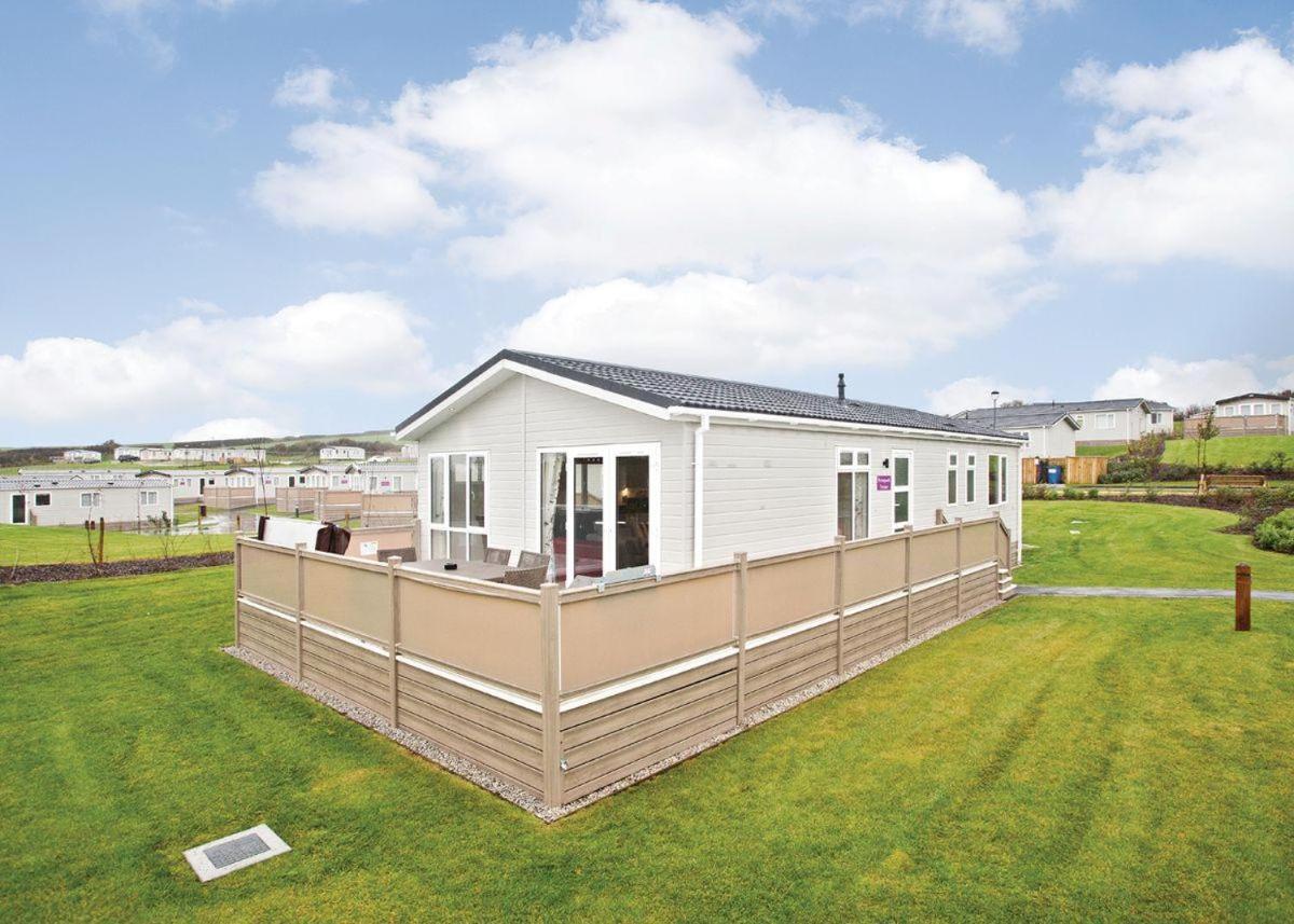 Piran Meadows Resort Newquay  Bagian luar foto