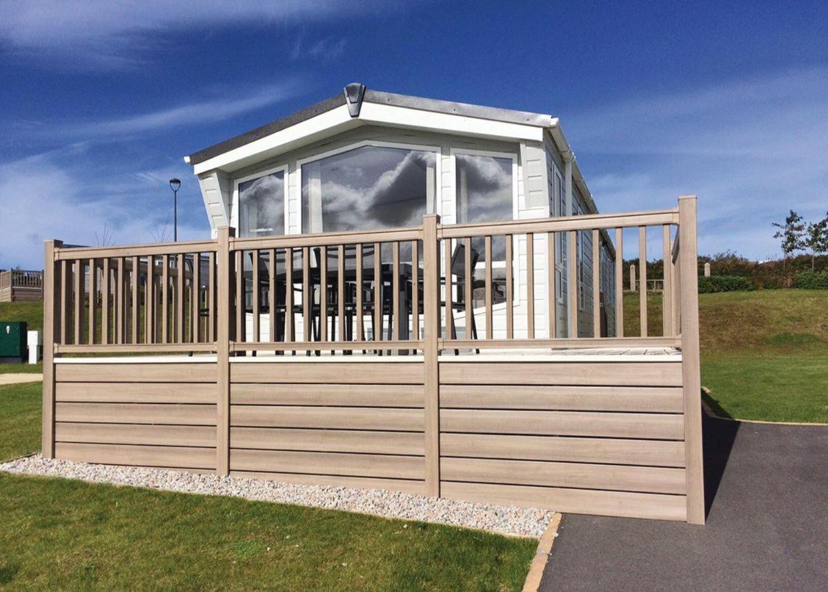 Piran Meadows Resort Newquay  Bagian luar foto